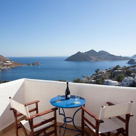 Golden Sun Hotel Patmos Exteriör bild