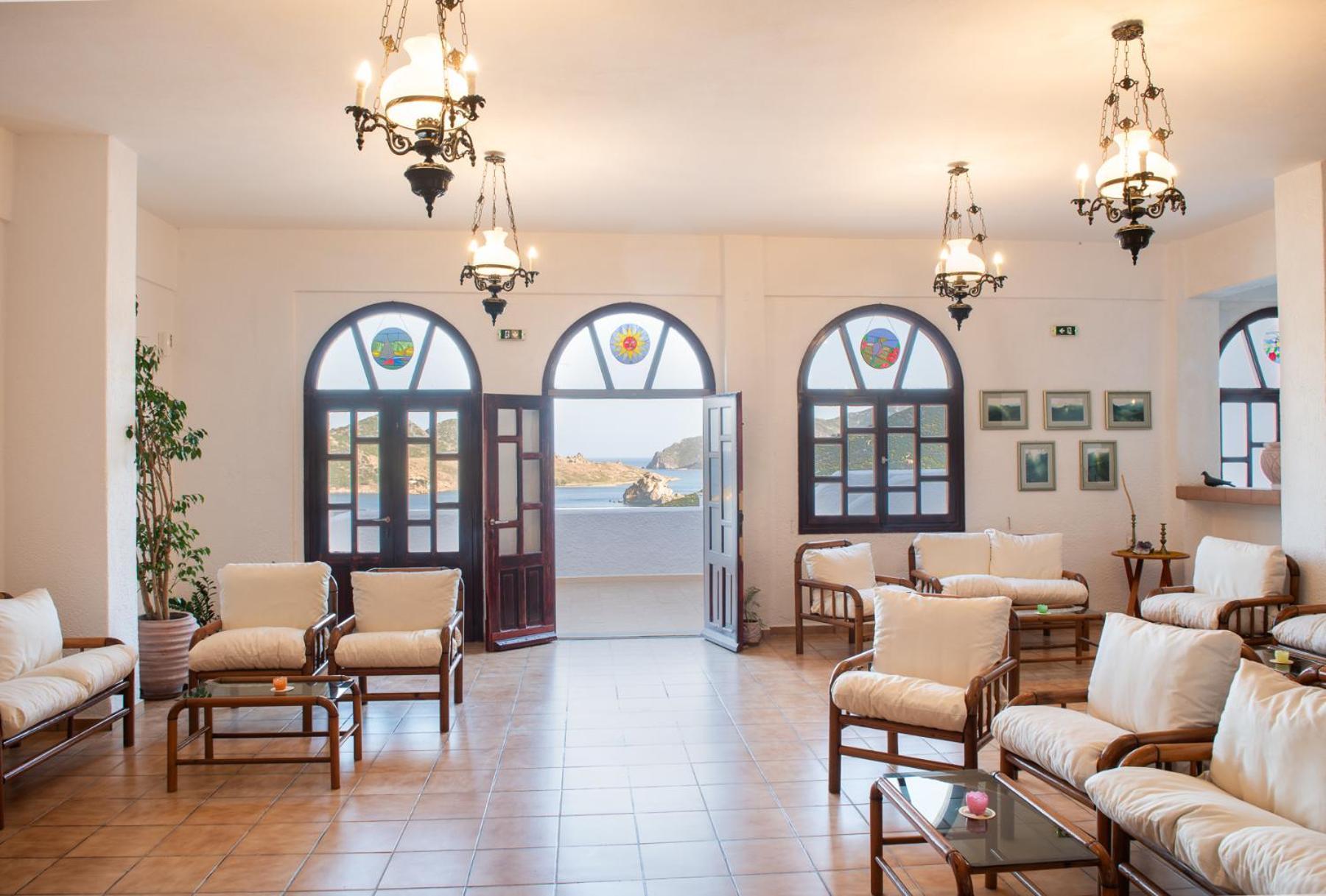 Golden Sun Hotel Patmos Exteriör bild