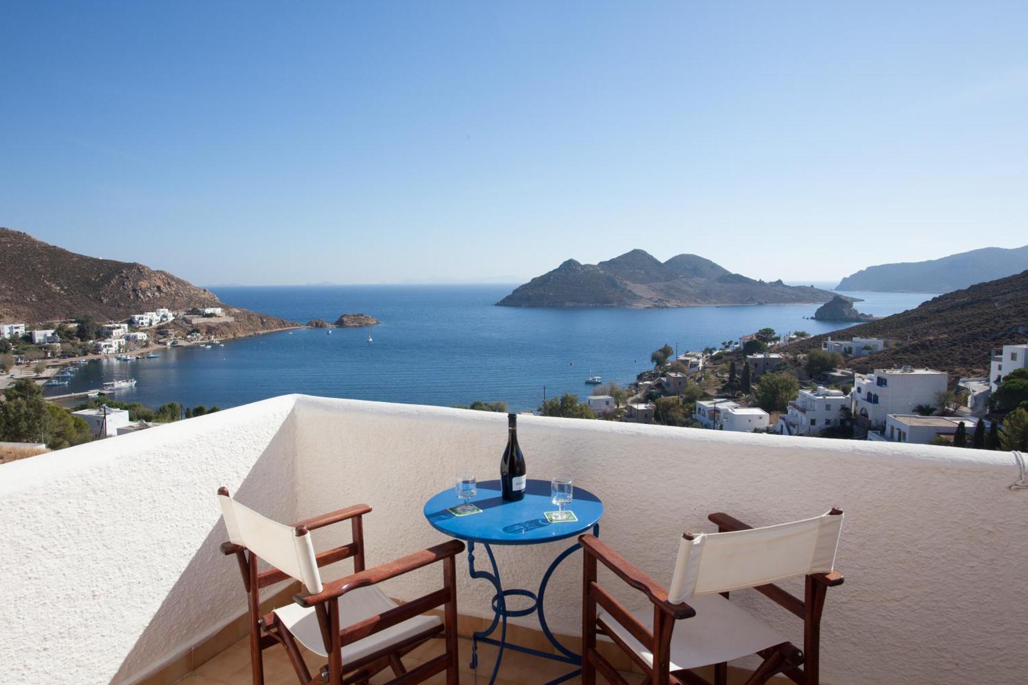Golden Sun Hotel Patmos Exteriör bild